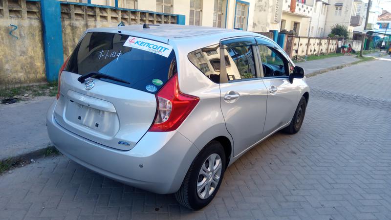 Nissan Note • 2013 • 93,000 km 2
