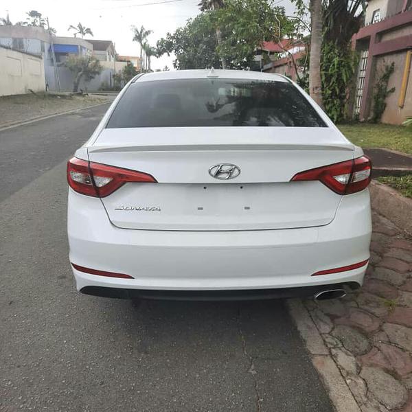 Hyundai Sonata • 2015 • 42,000 km 3