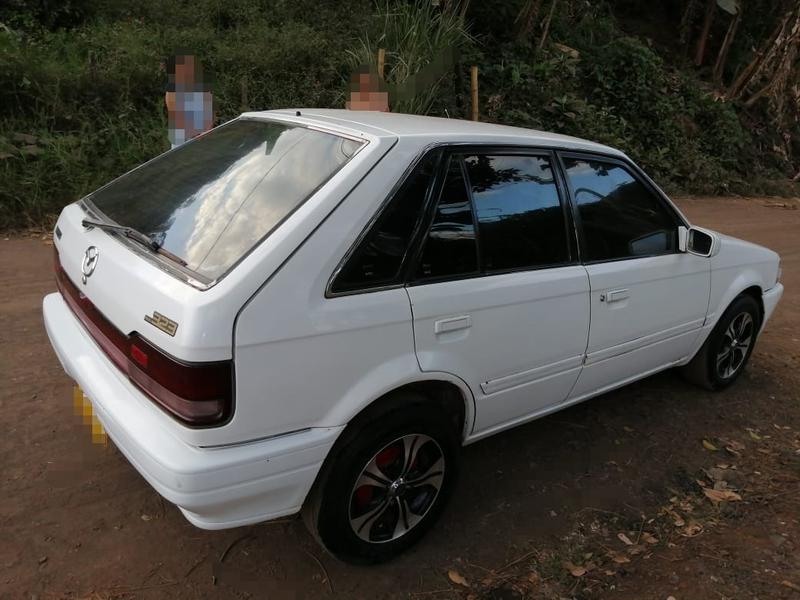 Mazda 323 • 1995 • 1,250 km 1