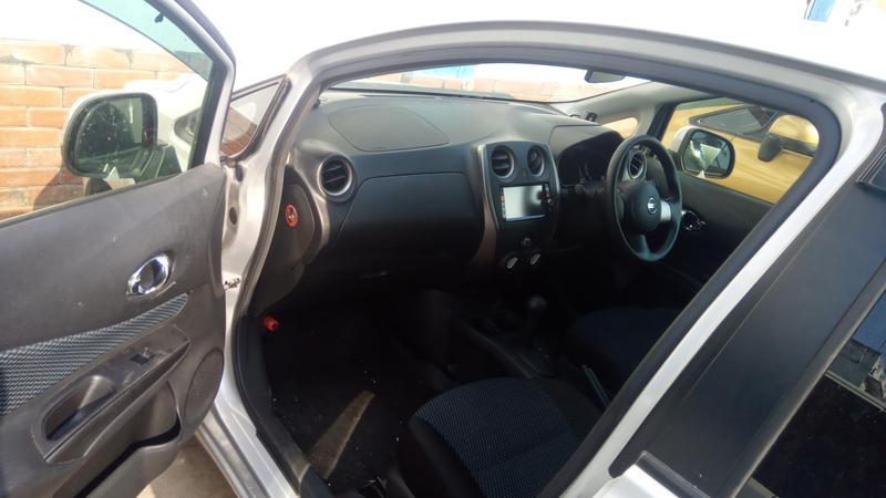 Nissan Note • 2013 • 93,000 km 7