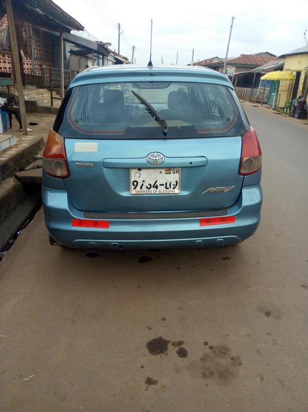 Toyota Matrix • 2004 • 200,000 km 3