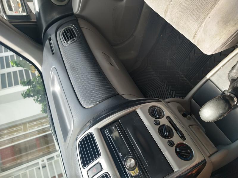 Ford 350 • 2006 • 100 km 2