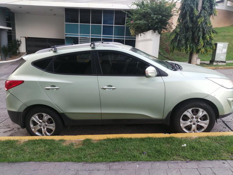Hyundai Tucson • 2011 • 132,000 km 1