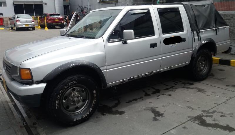 Chevrolet Luv • 1993 • 106,000 km 2