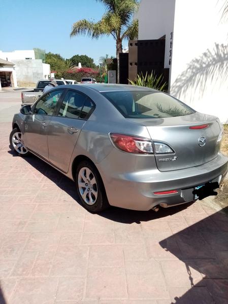 Mazda  • 2013 • 84,000 km 2