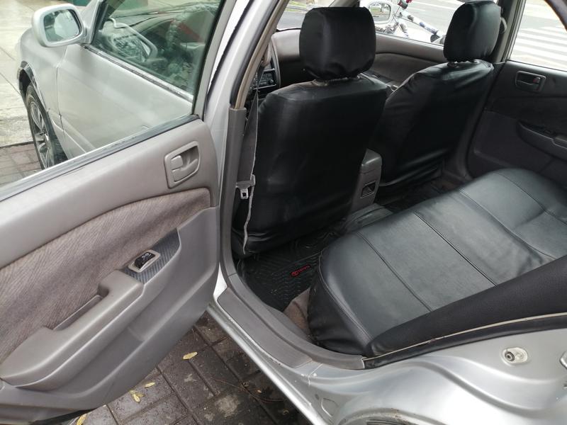 Toyota Corona • 1998 • 480,000 km 4