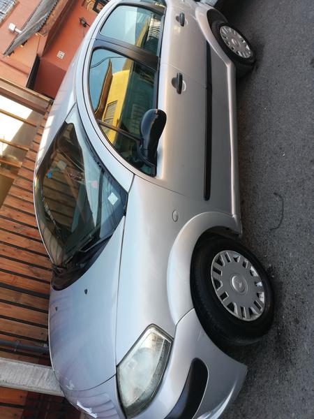 Citroën C3 • 2003 • 234,496 km 4
