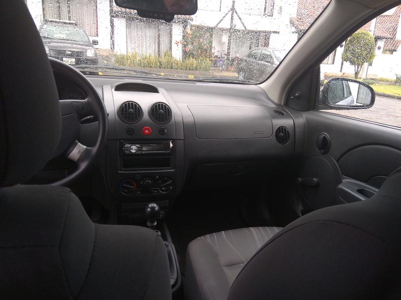 Chevrolet 1500 • 2017 • 94,000 km 8