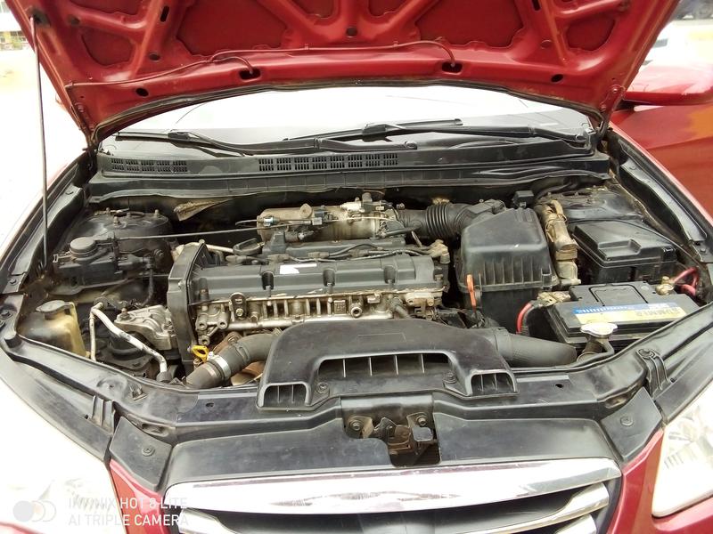 Hyundai Elantra • 2009 • 110,766 km 5