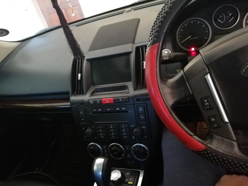 Land Rover Freelander • 2007 • 258,145 km 1