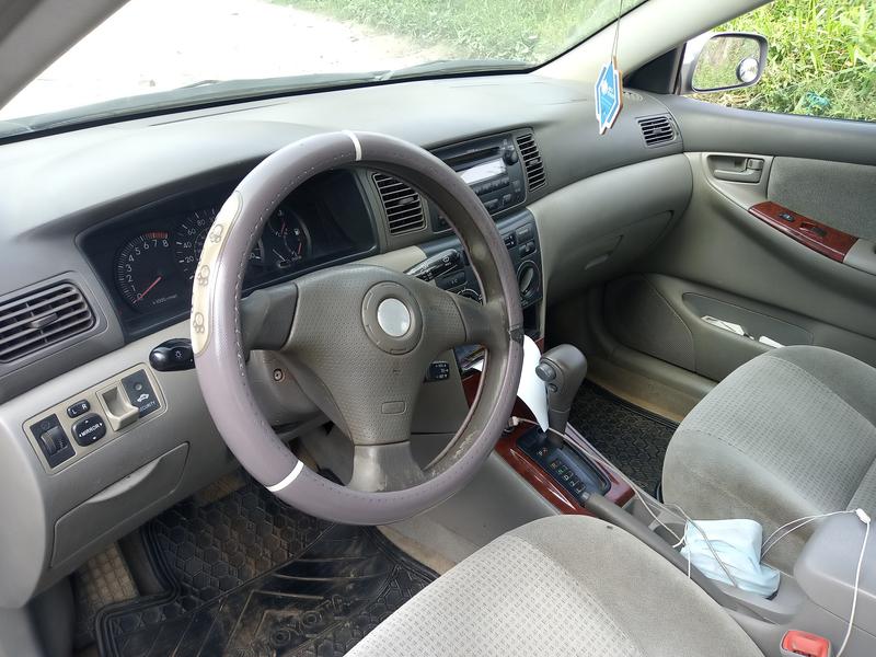 Toyota Corolla • 2006 • 170,000 km 3