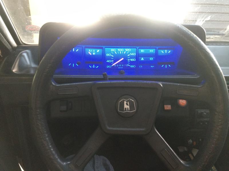 Volkswagen Gol • 1986 • 200,000 km 8