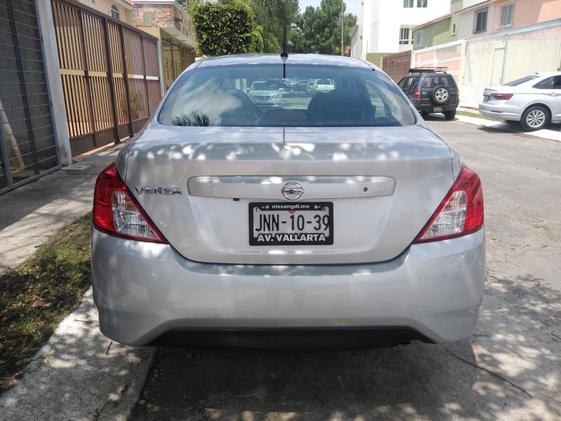 Nissan Versa • 2017 • 23,000 km 6