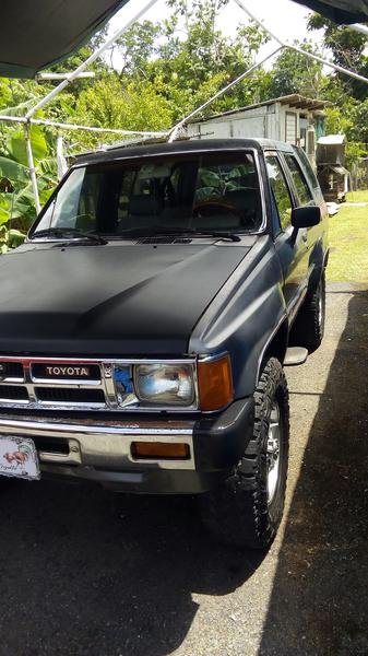 Toyota 4-Runner • 1985 • 238,172 km 1