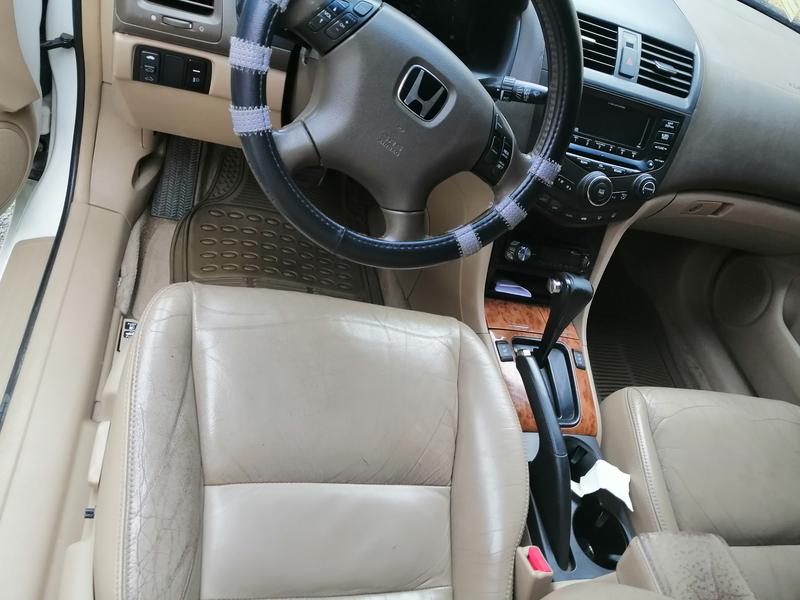 Honda Accord • 2005 • 84,105 km 1