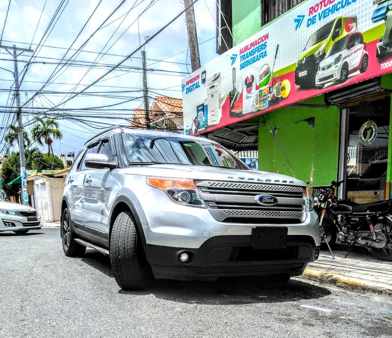 Ford Explorer • 2013 • 98 km 7