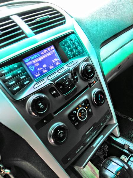 Ford Explorer • 2013 • 98 km 3