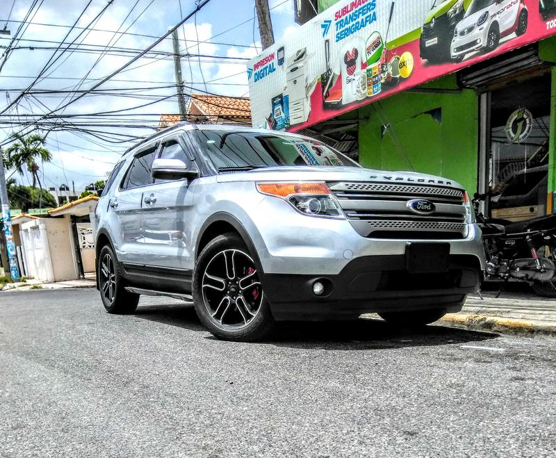 Ford Explorer • 2013 • 98 km 5