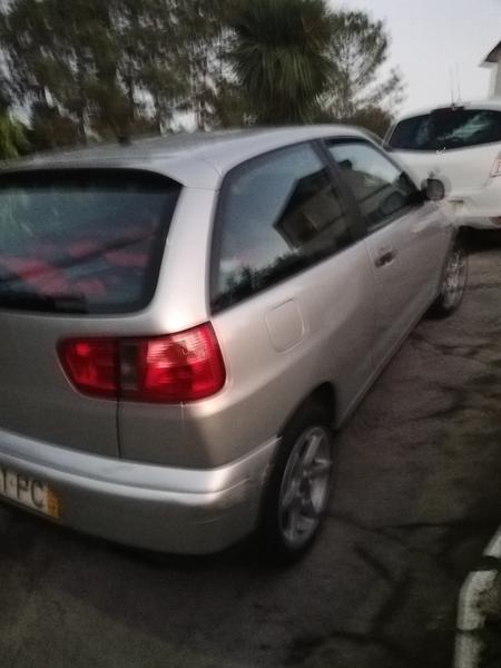 Seat Ibiza • 2000 • 300 km 2