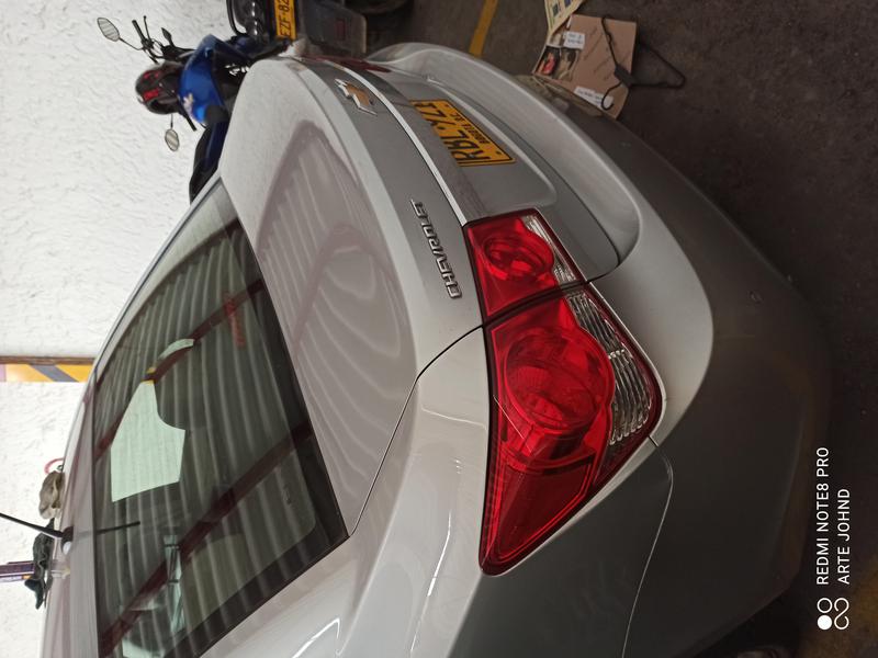 Chevrolet Cruze • 2011 • 70,000 km 4