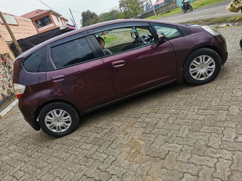 Honda Accord • 2010 • 174,714 km 5