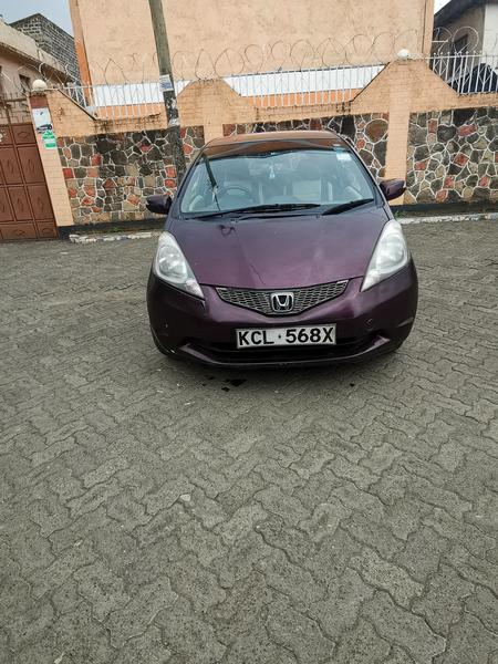 Honda Accord • 2010 • 174,714 km 4