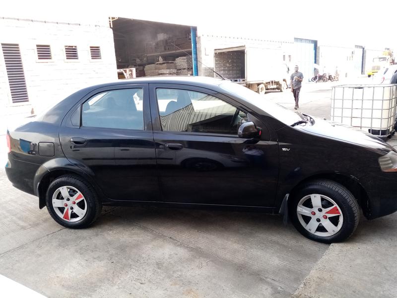 Chevrolet Aveo • 2010 • 83,203 km 3