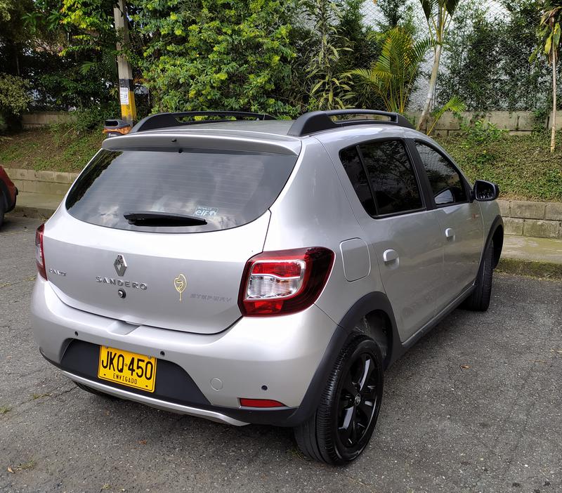 Renault Stepway • 2018 • 33,000 km 2