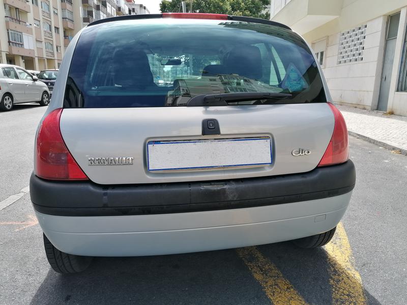 Renault Clio • 2000 • 210,000 km 1