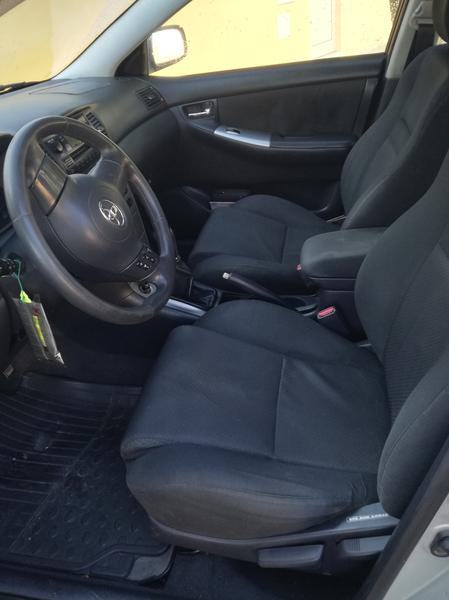 Toyota Corolla • 2005 • 350,000 km 4
