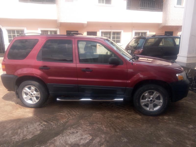 Ford Escape • 2003 • 120,000 km 4
