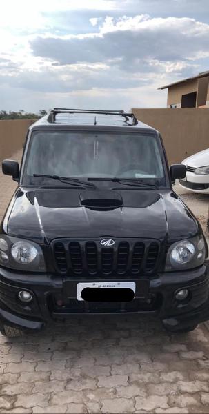 Mahindra Scorpio • 2009 • 200,000 km 1