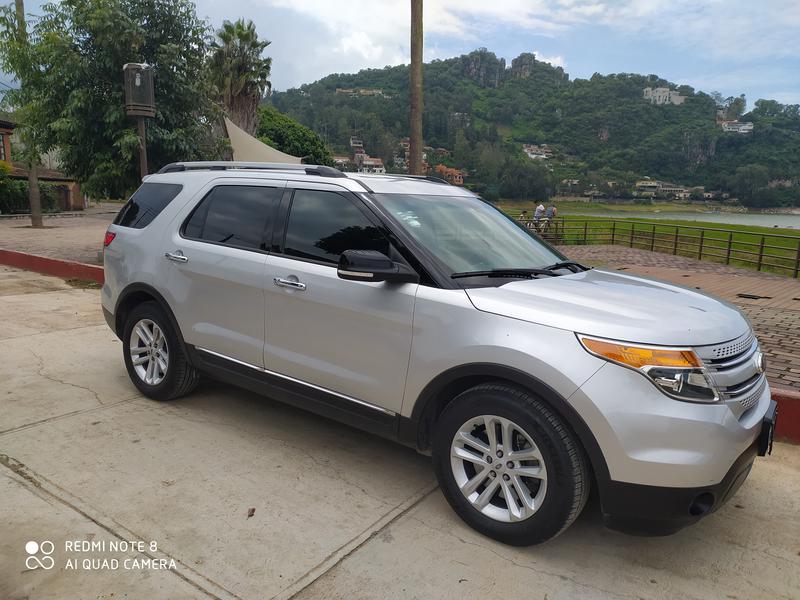 Ford Explorer • 2015 • 110,000 km 4