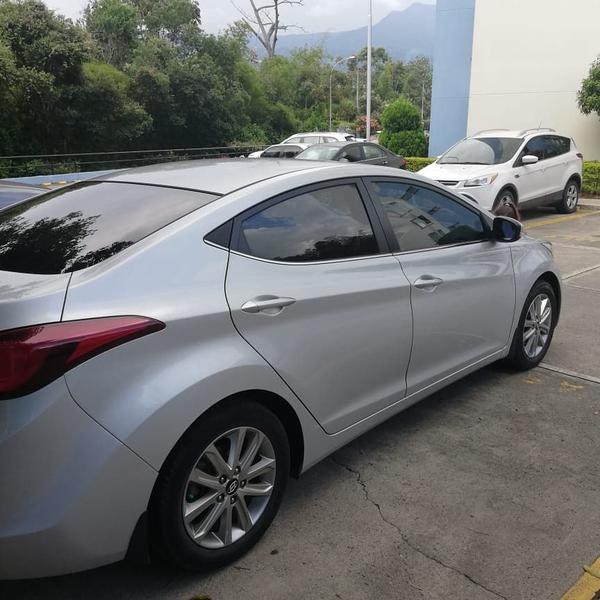 Hyundai Elantra • 2016 • 44,000 km 1