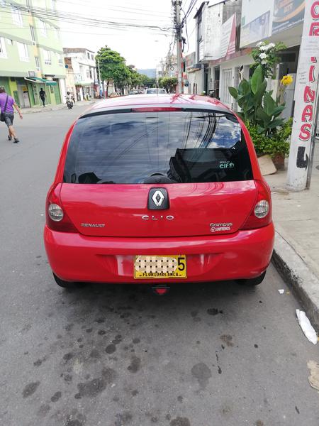 Renault Clio • 2013 • 68,700 km 1