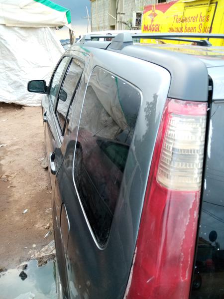 Honda CR-V • 2005 • 25,000 km 3