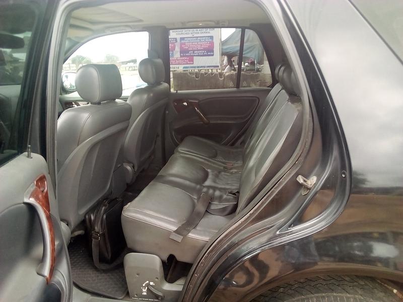 Mercedes-Benz MB 100 • 2001 • 123,000 km 2