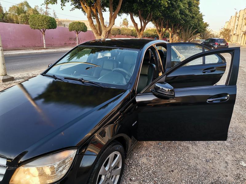 Mercedes-Benz C • 2011 • 181,000 km 1