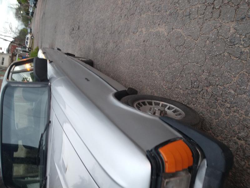 Ford 350 • 1991 • 0 km 3