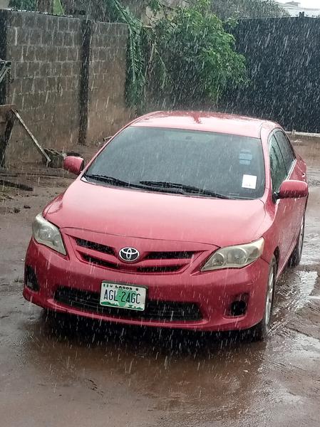 Toyota  • 2011 • 250 km 1