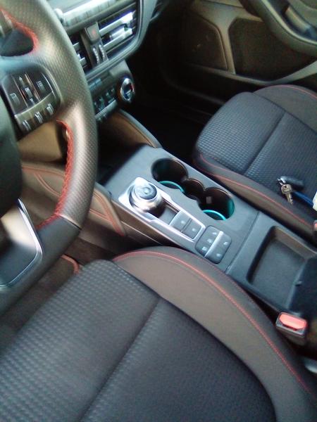 Ford Focus • 2020 • 10,000 km 7