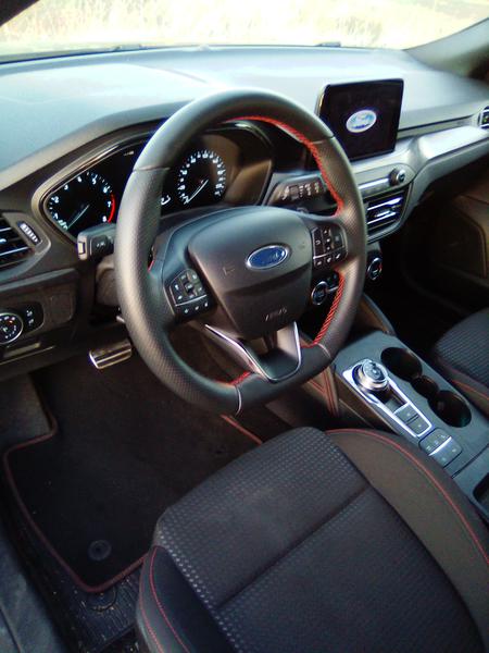 Ford Focus • 2020 • 10,000 km 5