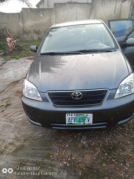 Toyota Corolla • 2004 • 250,000 km 2