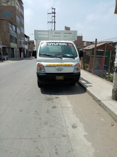 Hyundai H1 • 2009 • 23,000 km 2