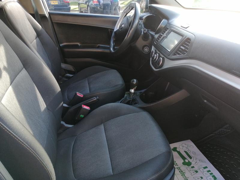 Kia Picanto • 2017 • 43,400 km 10