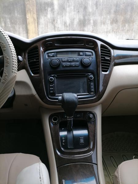 Toyota Highlander • 2002 • 141,654 km 3