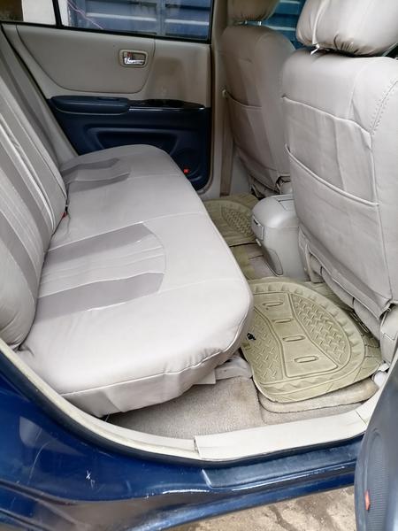 Toyota Highlander • 2002 • 141,654 km 4