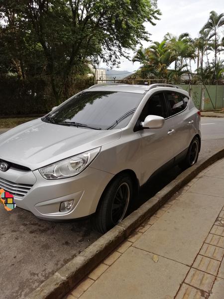Hyundai ix35 • 2011 • 11,366 km 5