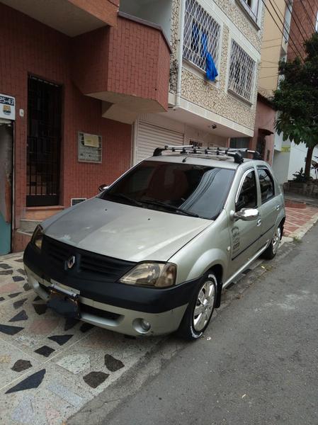 Renault Logan • 2008 • 93,000 km 3