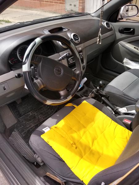 Chevrolet Optra • 2007 • 110,000 km 8